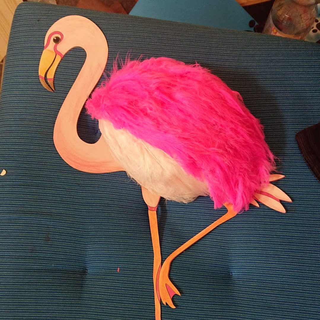 3D-Flamingo mit Federn